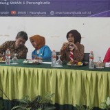 fe5a91eb27e145e04e99bcb1953b44f9