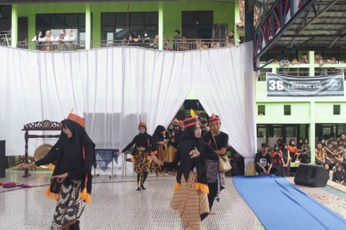 P5Bhinneka 051