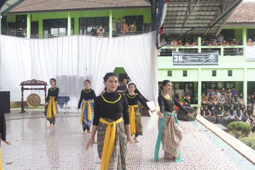 P5Bhinneka 032