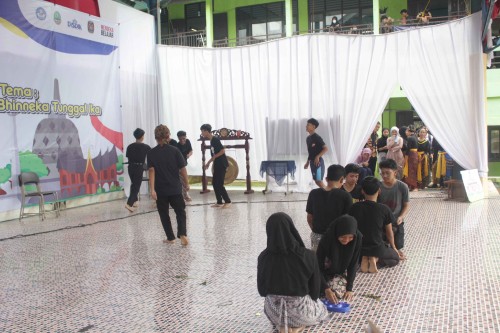 P5Bhinneka 030