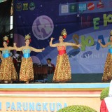 3f9bfd39c7ec4ed86b1a71bda001d425