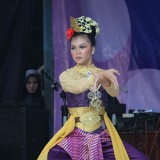 9ebfacc4cb9174c10c3cd017ea747380