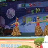 e563da511a898ca30656642af6915323