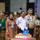 baf763a95ee64b75222d2dbd201dda23