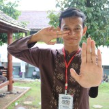 e3e91d59f0e0a75e1d7b2bff7decc785