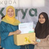 2fa94a4a2cf68263f27b1b35fe2b3424